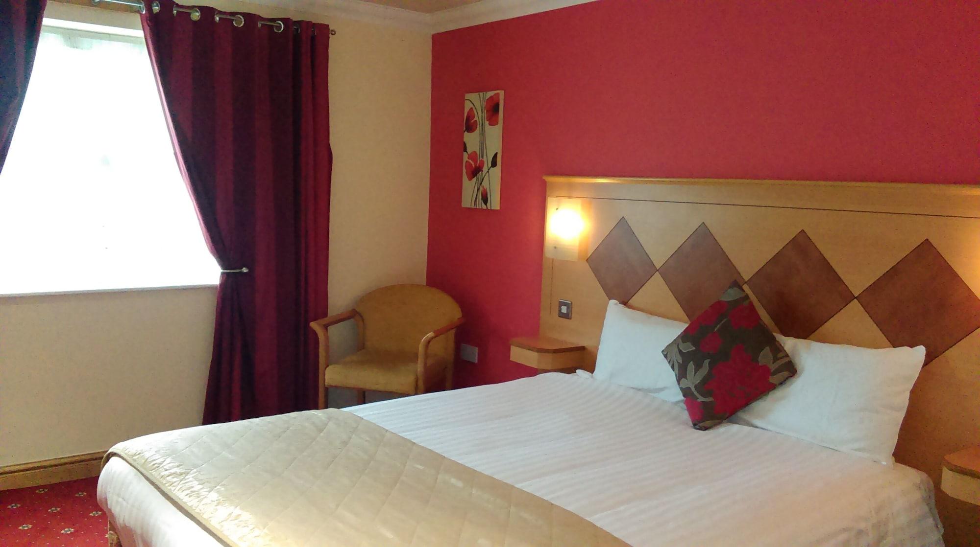 Corn Mill Lodge Hotel ลีดส์ ภายนอก รูปภาพ