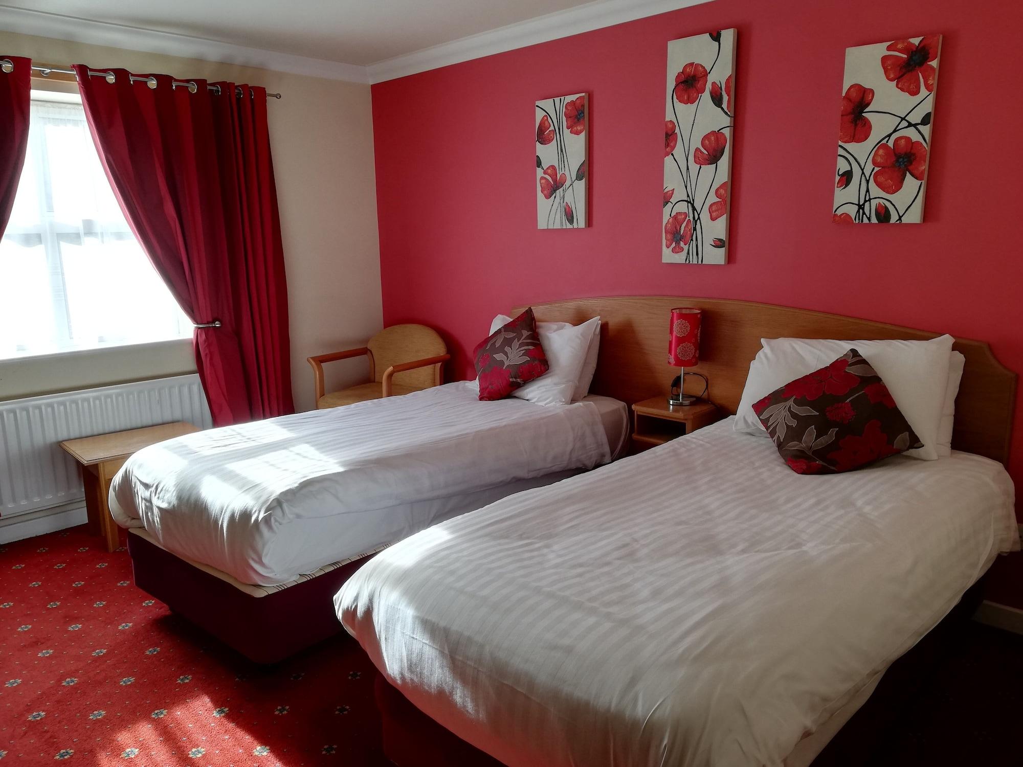 Corn Mill Lodge Hotel ลีดส์ ภายนอก รูปภาพ