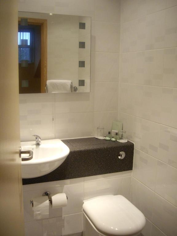 Corn Mill Lodge Hotel ลีดส์ ห้อง รูปภาพ